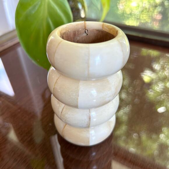 Vintage AUDREY Napkin Rings Soap Stone with Wood Core Set of 4 - Picture 4 of 11